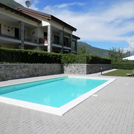 Apartamento Casa Lella With Pool And Garden Lenno Exterior foto