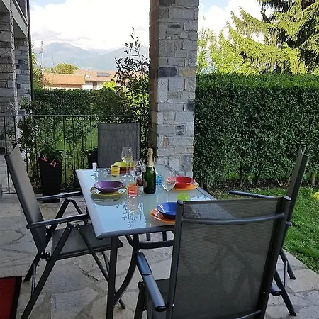 Apartamento Casa Lella With Pool And Garden Lenno Exterior foto