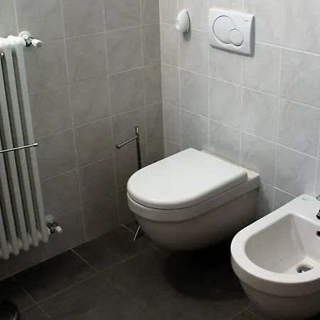 Apartamento Casa Lella With Pool And Garden Lenno Exterior foto